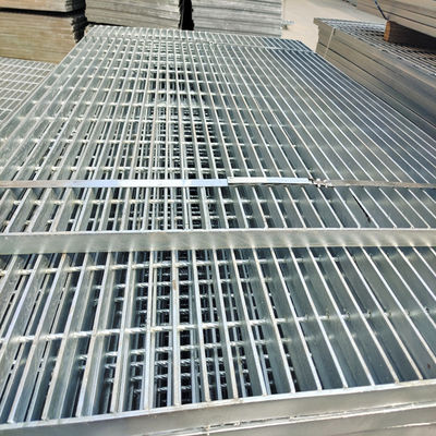 Galvanized Torsional Heavy Duty Steel Grating For Anti Slip Platform Of Power Station