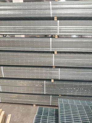 Construction de centres commerciaux support de charge incendie et grille en acier argenté résistant aux explosions