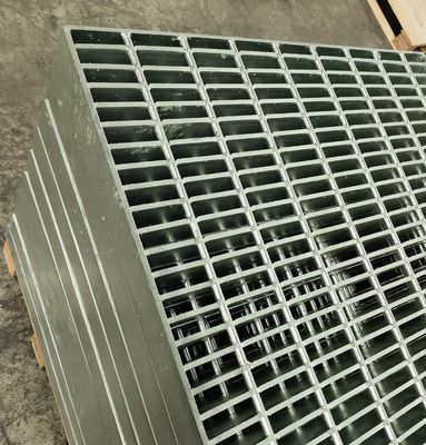 Grille de plancher en acier brillant de 3 mm avec barre transversale de 30 mm