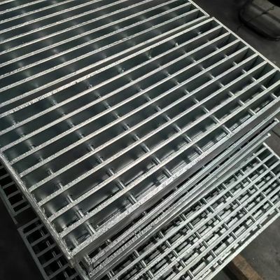 Grille en acier galvanisé à chaud avec barre transversale de 3 mm