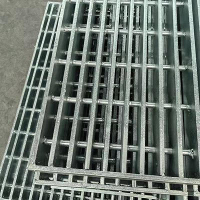3 mm soudés en acier grille de revêtement de sol galvanisé à chaud