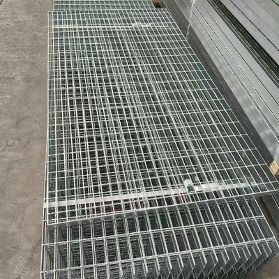 Grille en acier léger pour un transport et une installation faciles