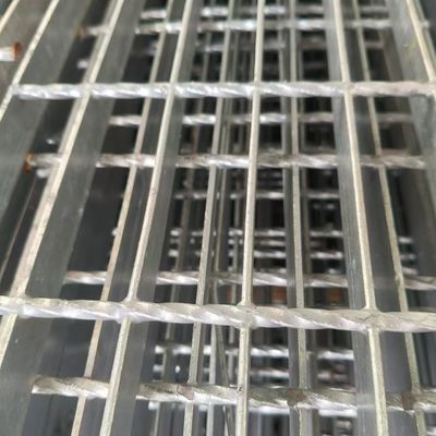 Grille en acier résistant aux produits chimiques: adaptée à un environnement agressif