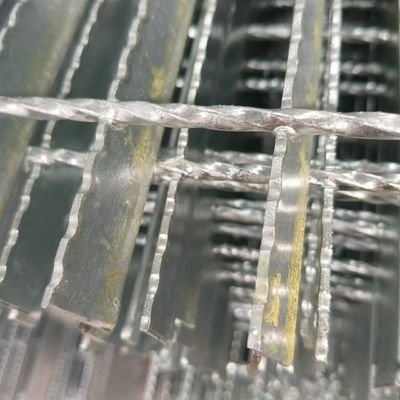 Réseau en acier de 300 mm, charge lourde de catégorie C250