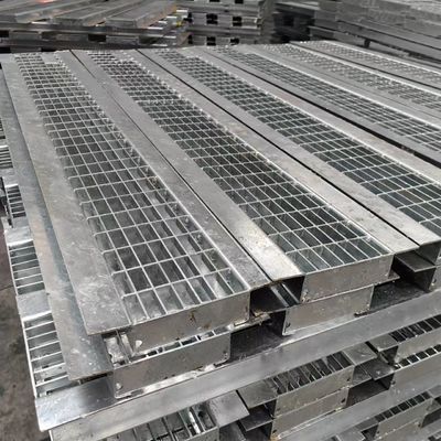 30 mm Barre transversale espacée Barre plate noire Barre en acier industriel