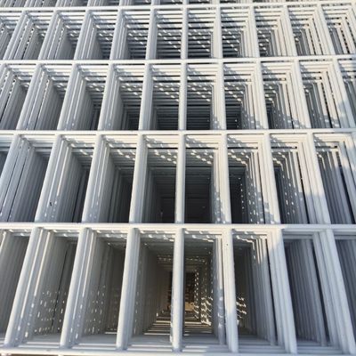 1.8m filet de clôture soudé en acier poste de clôture de panneau pour une solution de périmètre sûre et durable
