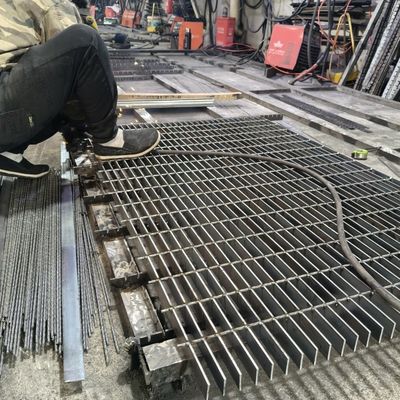 Grille en acier plat soudé pour des performances durables
