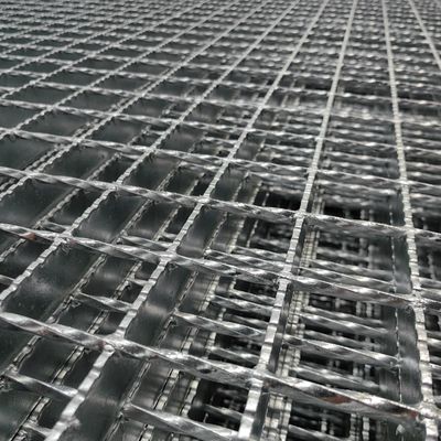 Épaisseur de barre de roulement de 4 mm Grille d'acier industriel pour applications standard et lourdes sur mesure