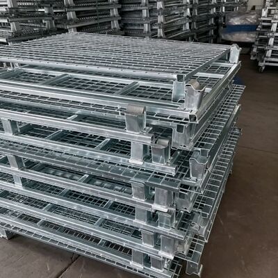 Cage de stockage: pliable, empilable pour un stockage et un transport efficaces.