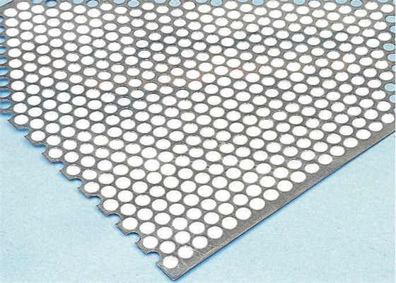 Espace libre perforé en aluminium du plat H32 de la catégorie 5052 anodisé pour la construction