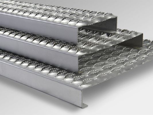 Bandes de roulement d'escalier de haute qualité de Diamond Grip Grating Safety Strut de force