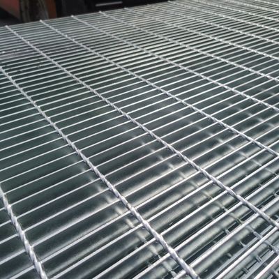 Hot Dip Galvanized Steel Grating Serrated Heavy Duty Industry Platform Catwalk  Construction